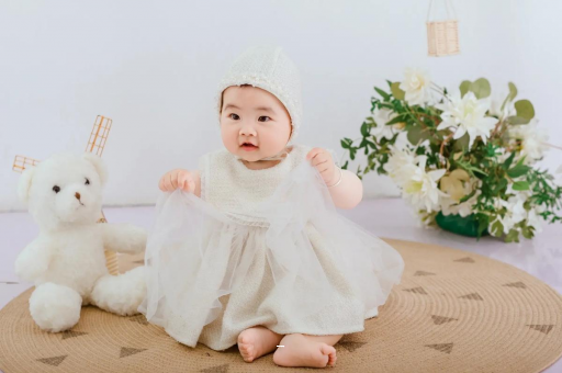 安顺宝宝几个月抬头